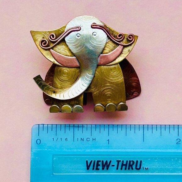 Vintage Tri Tone/Tri Metal Elephant Brooch - Picture 10 of 12
